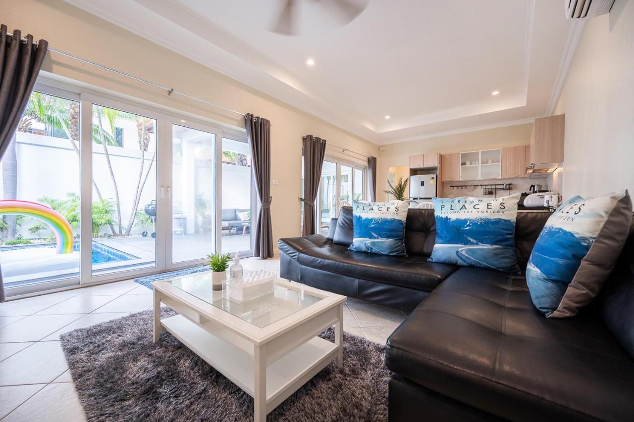 Majestic Residence Pool Villas 2 Bedrooms Private Beach Pattaya Exterior foto